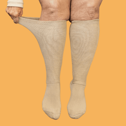 DiaFlow™ Diabetic Foot Care Acupressure Socks - White
